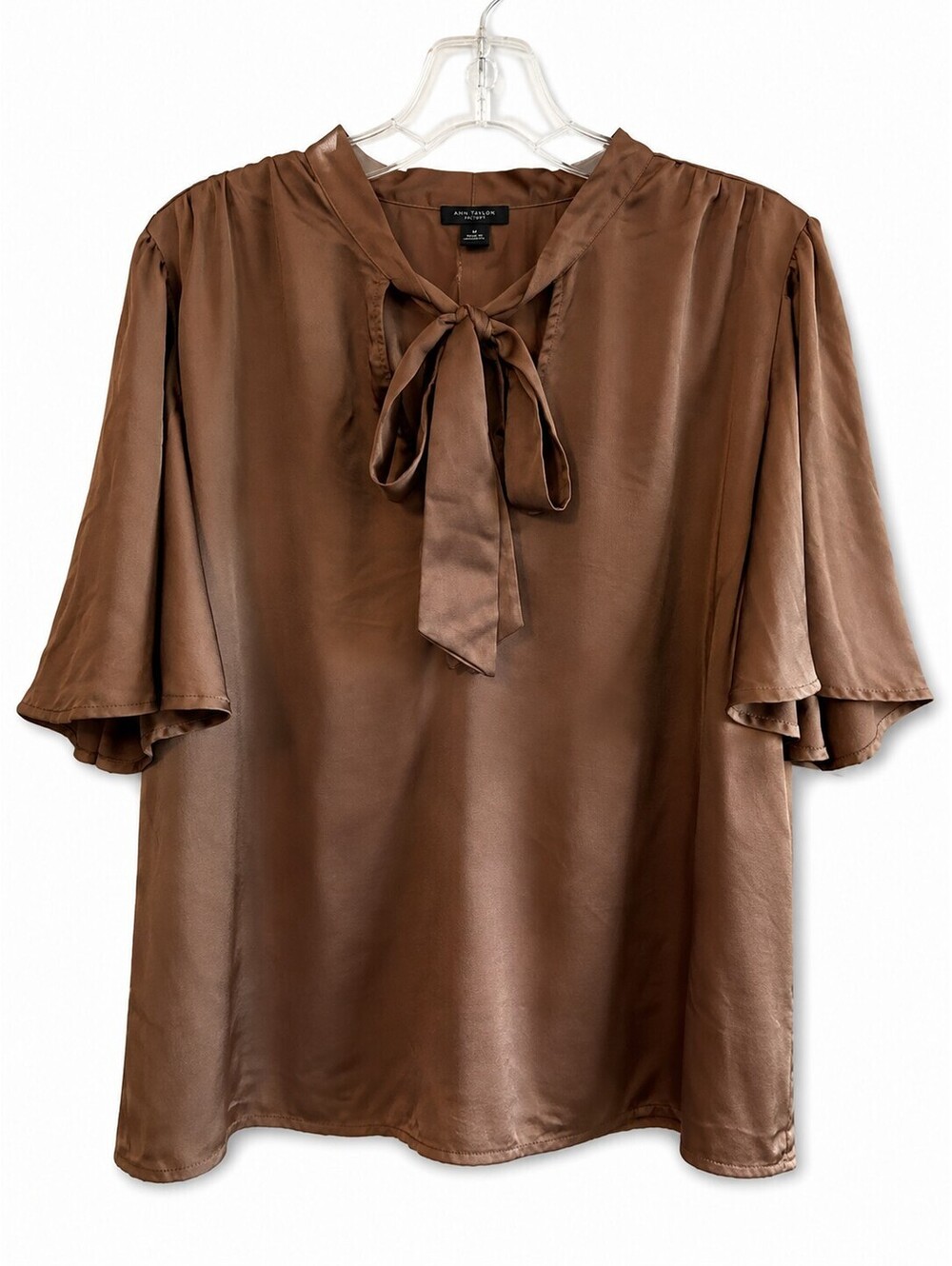 Ann Taylor Factory Brown Satin Tie Neck Blouse M Flutter Sleeve Office